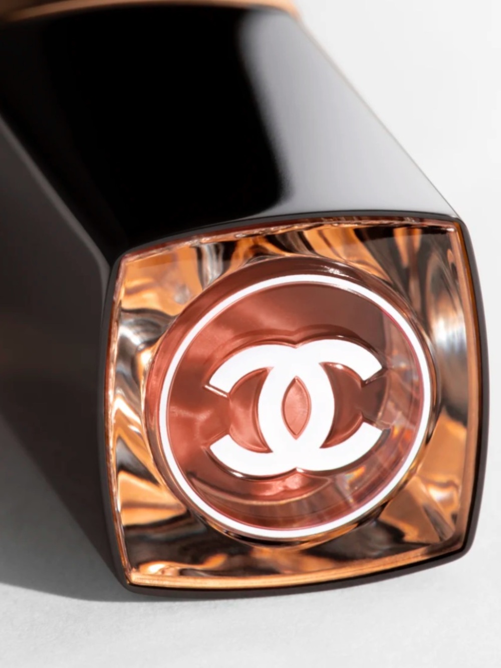 Chanel Rouge Coco Flash Hydrating Vibrant Shine Lip Colour in 280 Sweet - Picture 5 of 8
